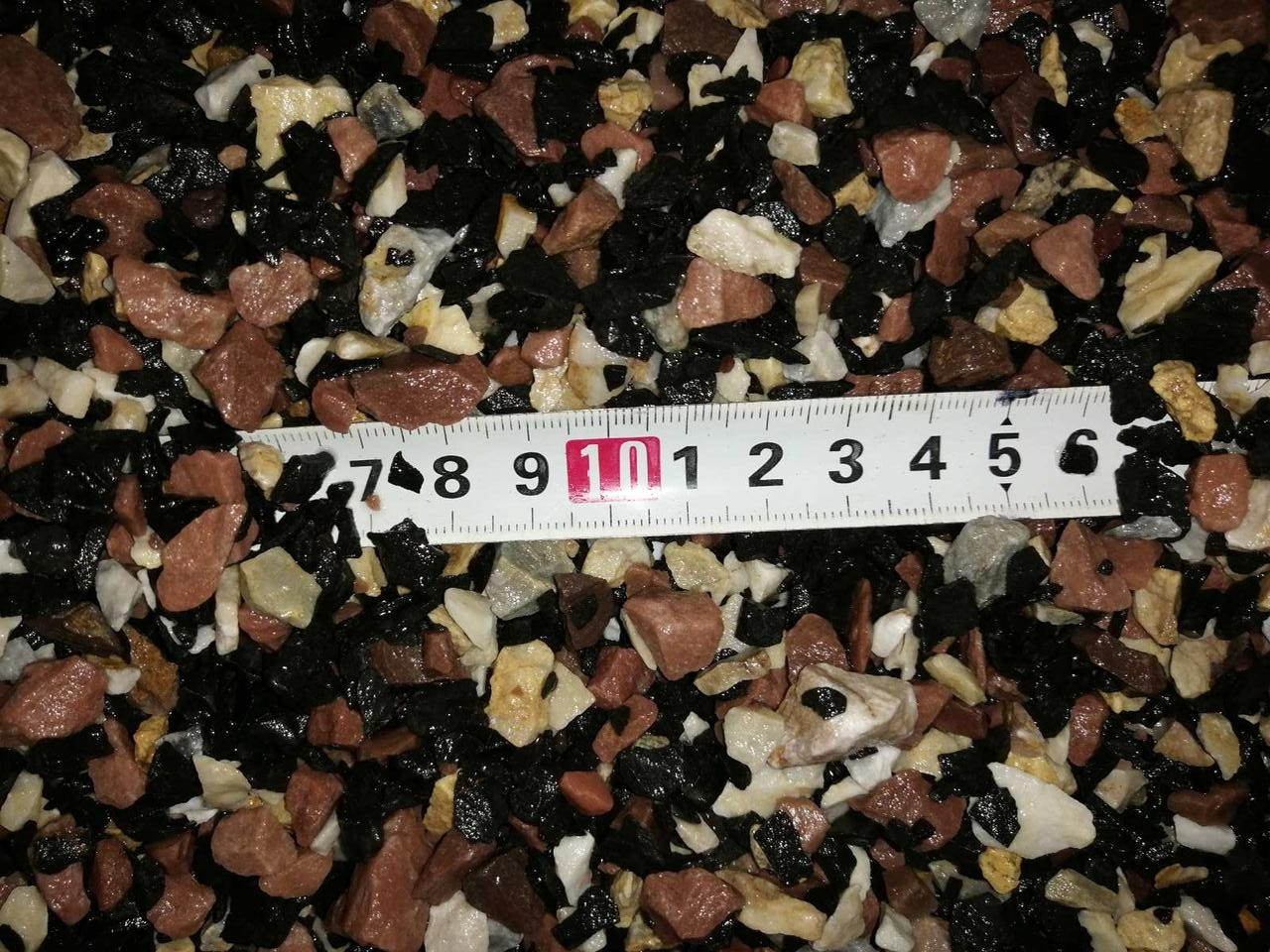 Грунт для акваріума червоно-чорно-білий 5-10 мм 10 кг (контраст-3)