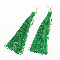 Сережки пензлика жіночі застібка петля сріблястого кольору довгі об'ємні кольори нефритовий із намистинами довжина 15 см