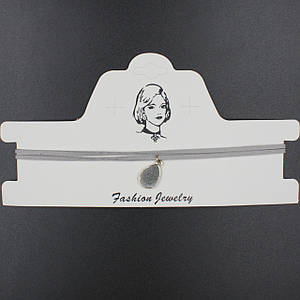 Чокер на шию оксамитовий на подвійному шнурку світло-сірого кольору з підвіскою крапелька