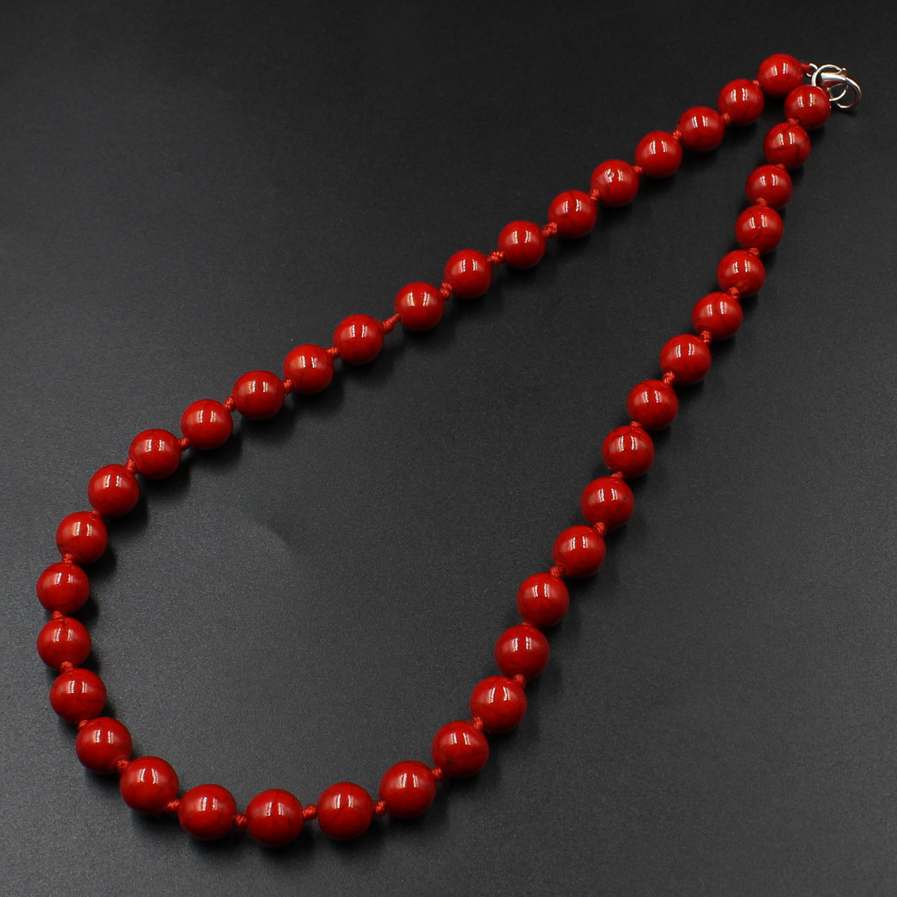 Буси круглі червоні під натуральний камінь діаметр намистини 8 мм застібка карабін довжина без подовжувача 48 см