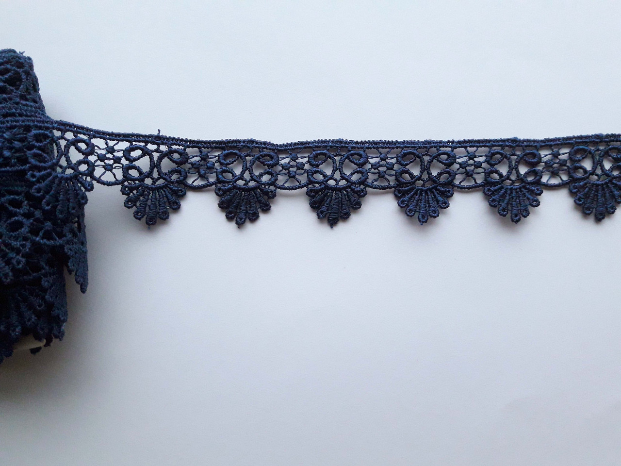 Мереживо кружево на метраж макраме вузьке 25 мм. Темно синє. Ціна за 1 метр.