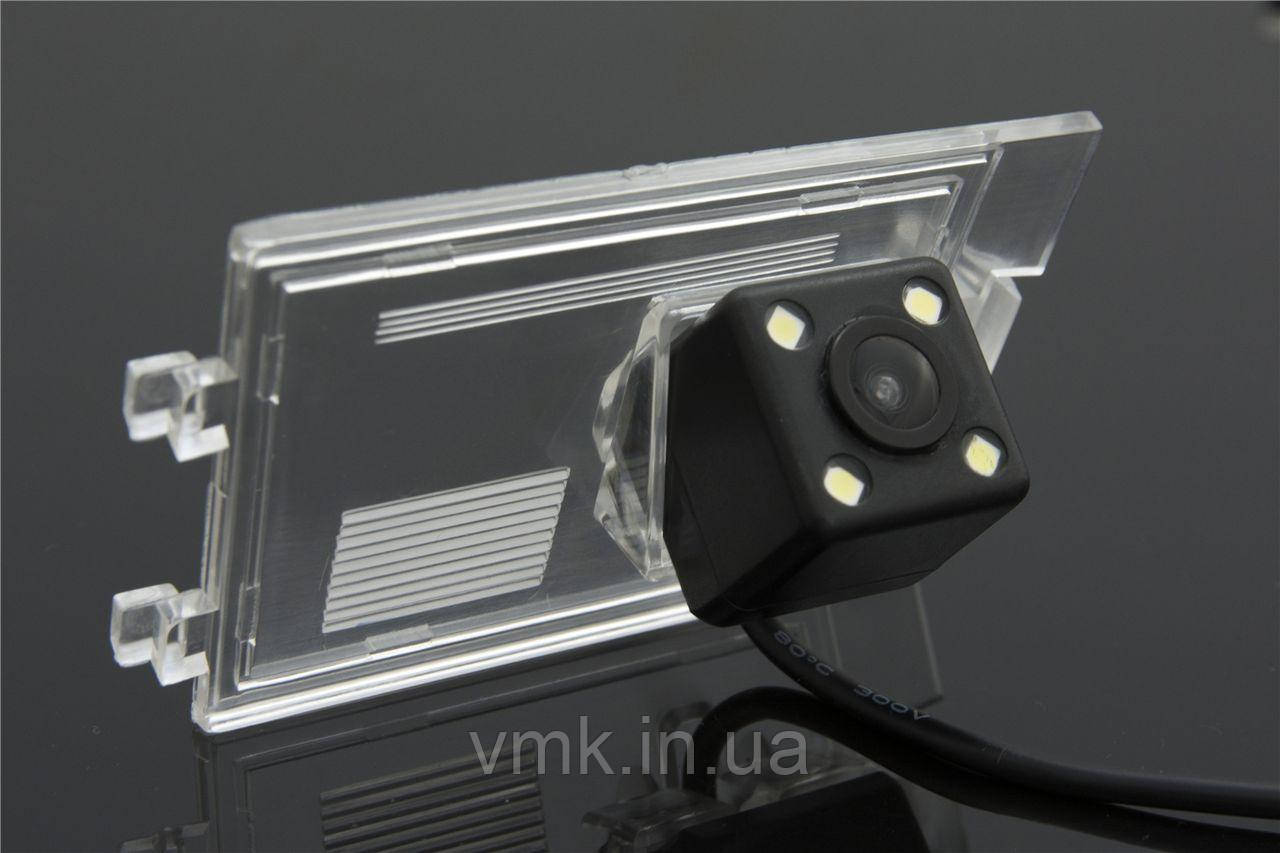 Штатна камера заднього виду Jeep Liberty, Grand Cherokee, Compass, PatRiot CCD/CVBS