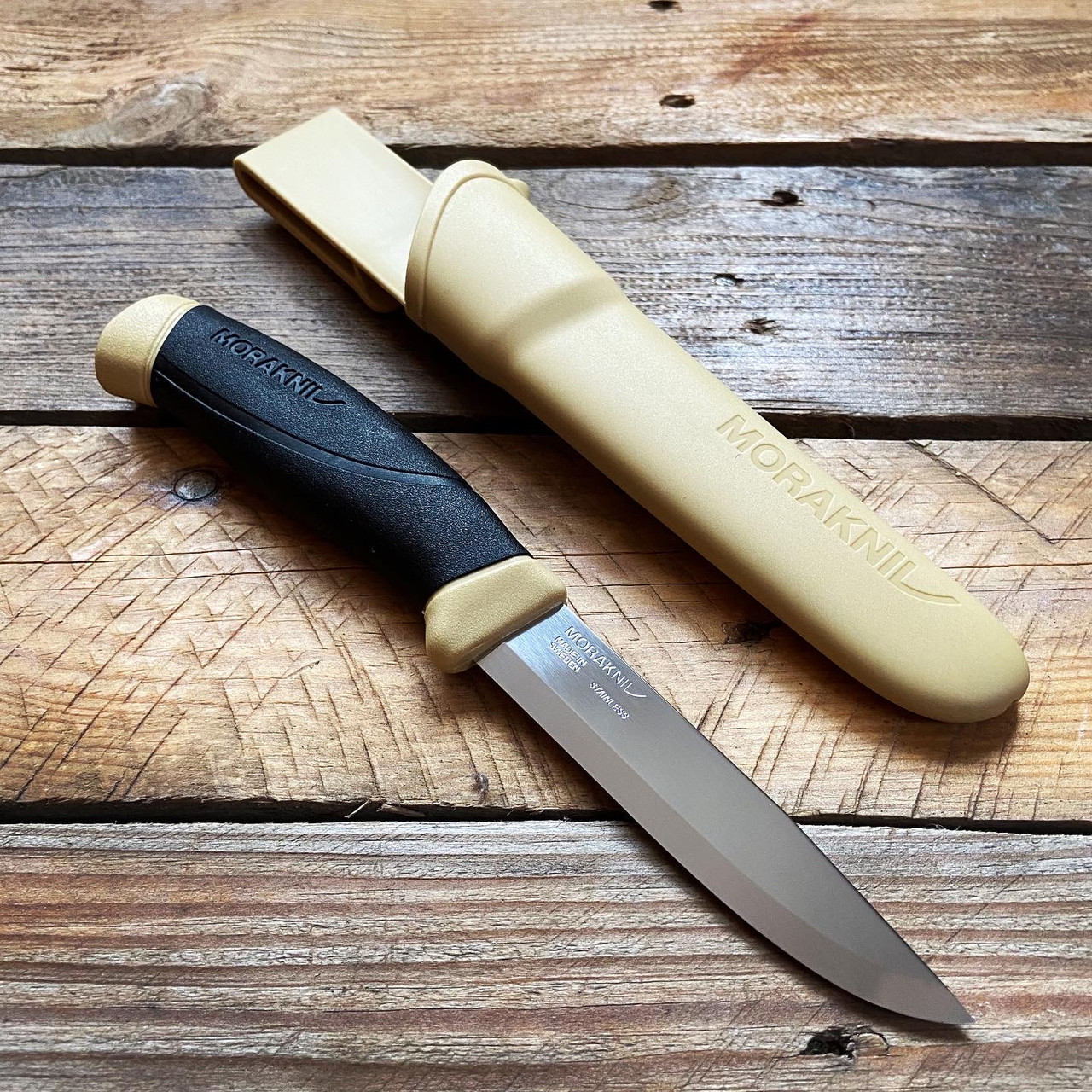 Нож Morakniv Companion Desert Sandvik 12C27 Steel