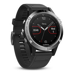 Смарт-годинник Garmin Fenix 5 Silver with Black Band з чорним ремінцем