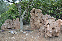 Крупные Монолити из твердой вулканической породы "Diver Stone" KLVIV