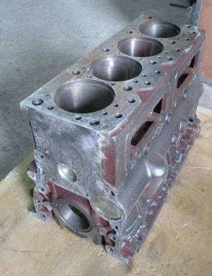 Запчастини на двигун 4L22BT