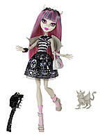 Кукла Monster High Рошель Гойл базовая с питомцем / Rochelle Goyle Doll