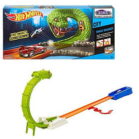 Трек «Hot wheels» - Удар змії + 1 машинка