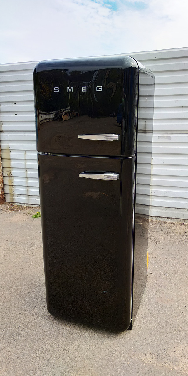 Холодильник Смег SMEG FAB30LNE1 чорний А++ 38дБ LED 2018год: продаж ...