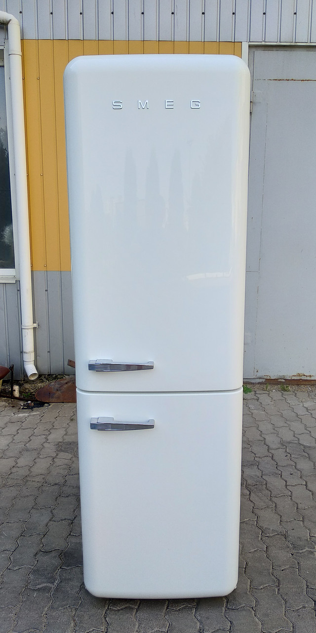 Холодильник Смиг Smeg Білий 2019г FAB32RWH3 А+++ No-frost 365 л 41дБ