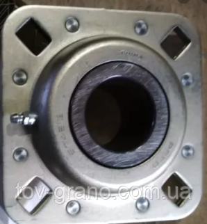 Підшипник 822-208C у фланці Great Plains Bearing Flange