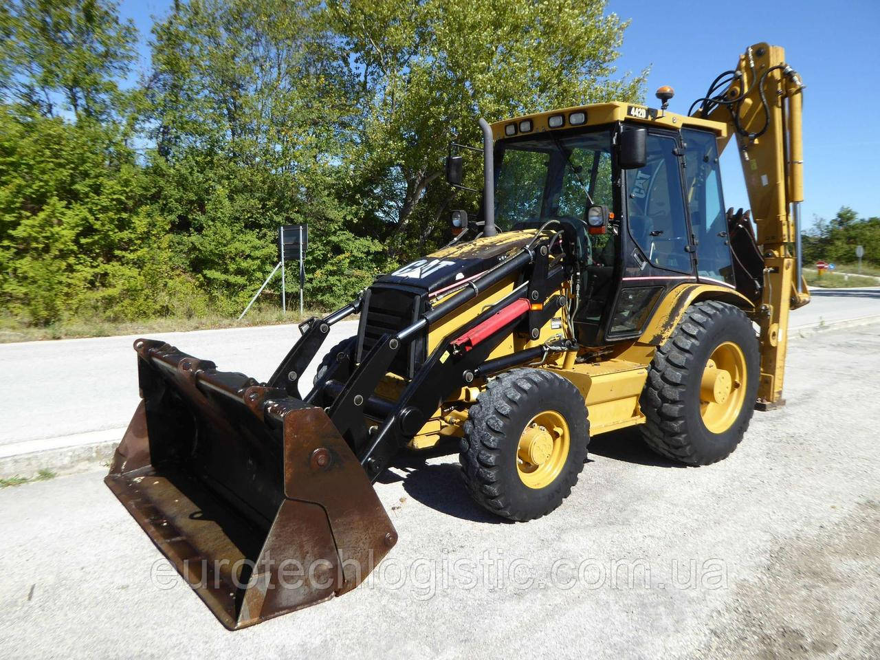 Екскаватор-навантажувач Caterpillar 442 D.