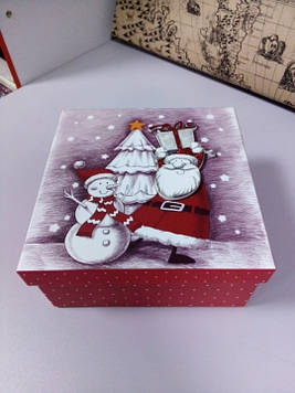 Подарункова Коробочка з новорічним малюнком дід мороз з подарунком 15 см