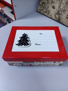 Подарункова Коробочка з прикрасою ялинка 22 см