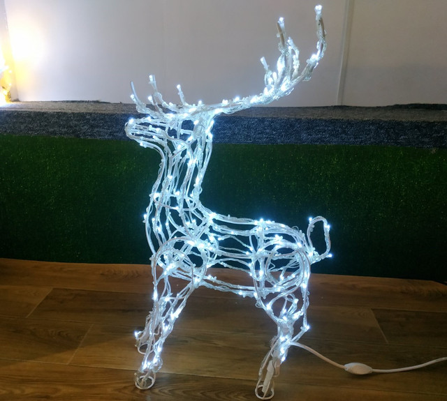 Светодиодная 3D Фигура Олень 70см фото