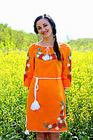 Вишите жіноче плаття з українською вишивкою гладдю
