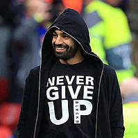 Футболка Never Give Up Liverpool Salah