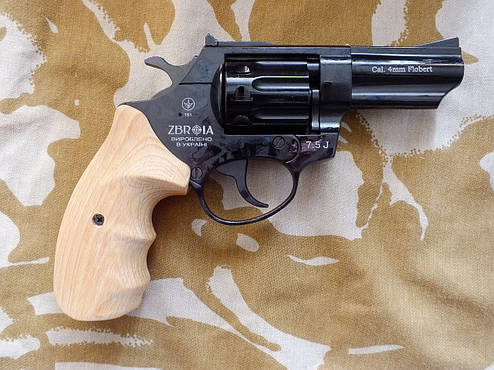 Револьвер під патрон Флобера Profi 3" Black з дерев'яною ручкою, фото 2