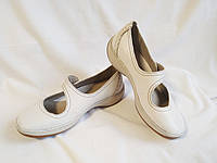 Туфли женские кожаные белые мокасины Clarks (размер 37 (UK4D))