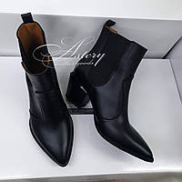 Жіночі чорні шкіряні черевики з гострими шкарпетками на невисокому підборі 6 см