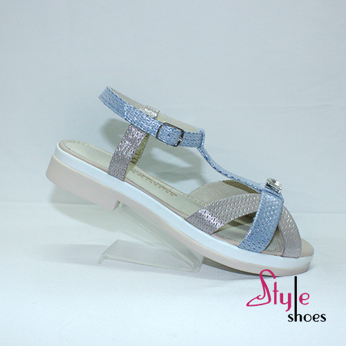 Босоніжки жіночі зі шкіри світлих відтінків “Style Shoes”