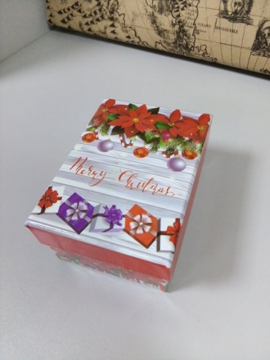 Подарункова Коробочка новорічна з написом Merry Cristmas 10.5 см, фото 1