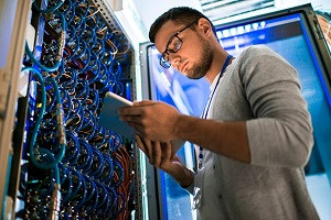 Управління інфраструктурою серверною Управління інфраструктурою серверною
