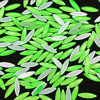 Стрази для дизайну нігтів Човники, Neon Green, 3х11мм, 1 шт.