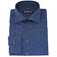 Красива приталена чоловіча сорочка з орнаментом "Галактика"