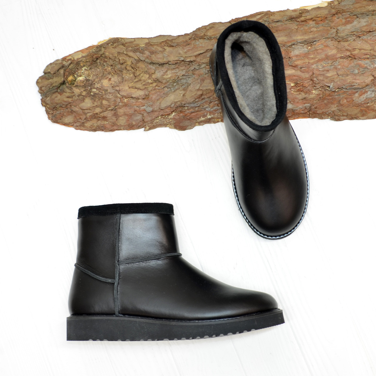 Уггі жіночі з натуральної шкіри чорного кольору, фото 1