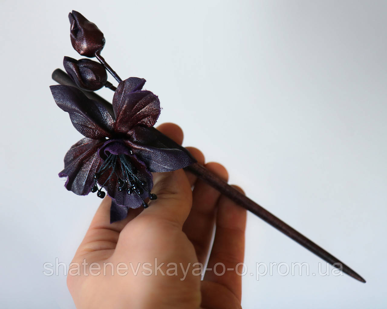 Чорна орхідея, шпилька для волосся