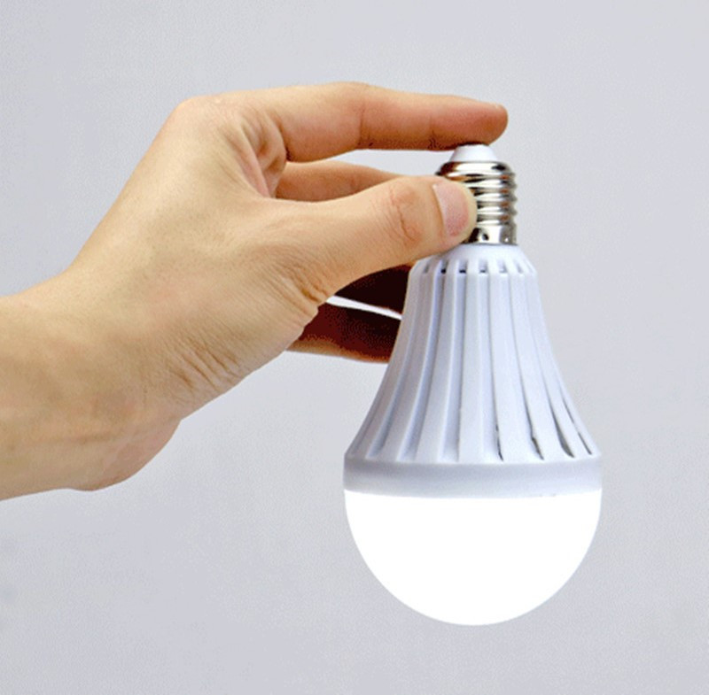 Світлодіодна аварійна смарт-лампа 5 Вт з гачком для підвішування (комплект 2 шт)+ патрон (Арт. 5707), фото 1