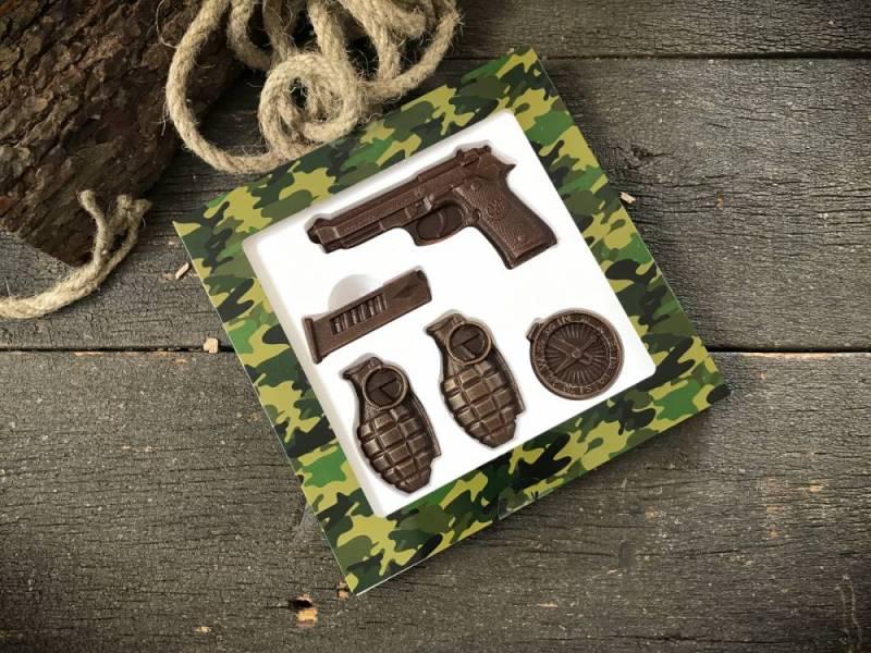 Шоколадний подарунок ручної роботи Шоколадний набір Пістолет і гранати