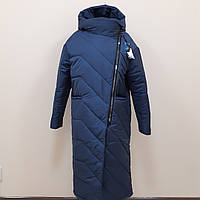 Молодіжна жіноча зимова куртка-ковдра.