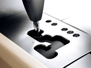 Масла для АКП і гідропідсилювача Avista