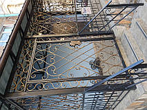 Кованое крыльцо в Киеве  4