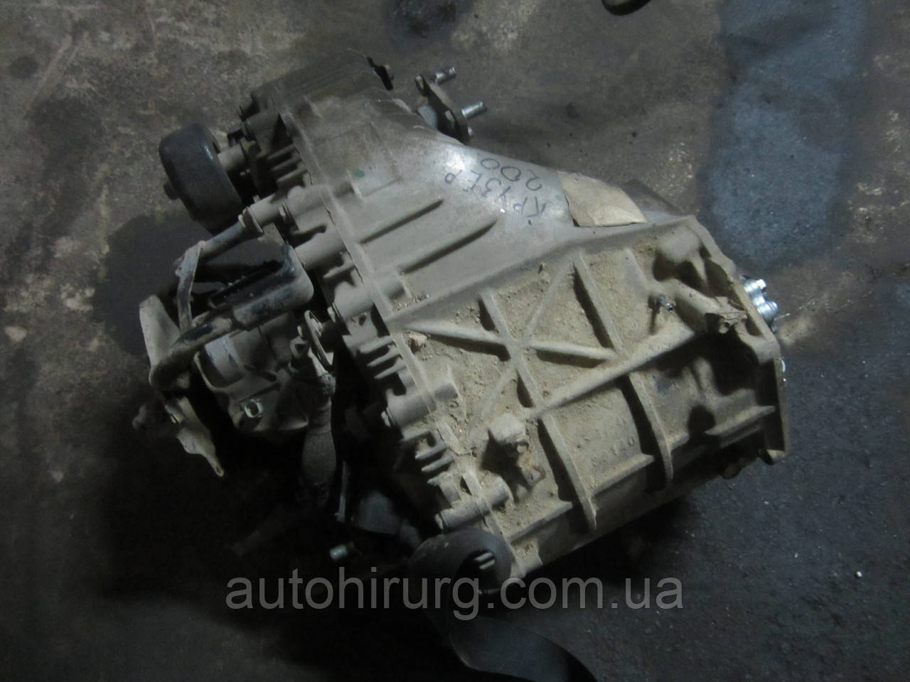 Роздаткова коробка (роздатка) Toyota land cruiser 200