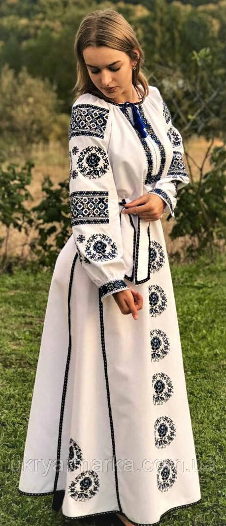 Елегантна вишита сукня "Ірма"