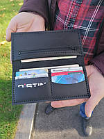 Кожаный мужской кошелек портмоне из натуральной кожи ручной работы Revier черный с индивидуальной гравировкой