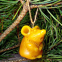 Воскова свічка Мишка з натурального бджолиного воску Ялинкова прикраса