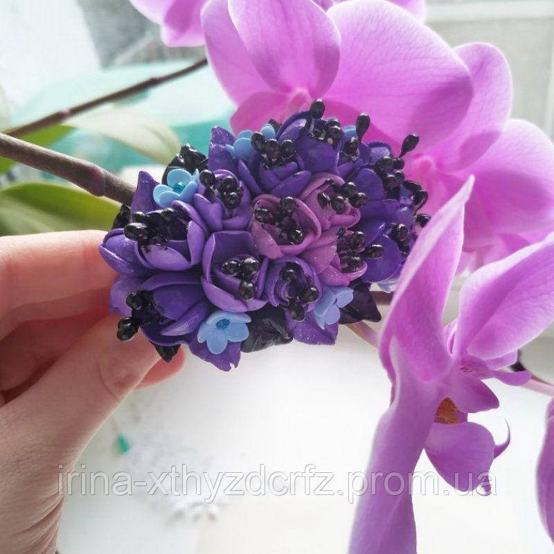 Фіолетово бузковий браслет з полімерної глини з квітами