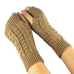 Бежеві в'язані мітенки, жіночі рукавички без пальців