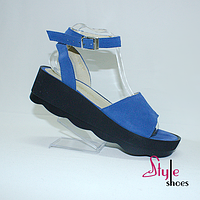 Женские босоножки кожаные на платформе синего цвета Style Shoes