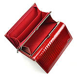 Гаманець жіночий шкіряний лаковий з тисненням під крокодила (червоний), фото 2