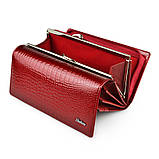 Гаманець жіночий шкіряний лаковий з тисненням під крокодила (червоний), фото 5
