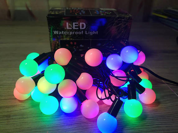 Новорічна різнокольорова LED-гірлянда Матові кульки 4 м, фото 2