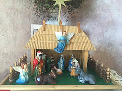 Різдвяний Вертеп з будиночком (висота32см)