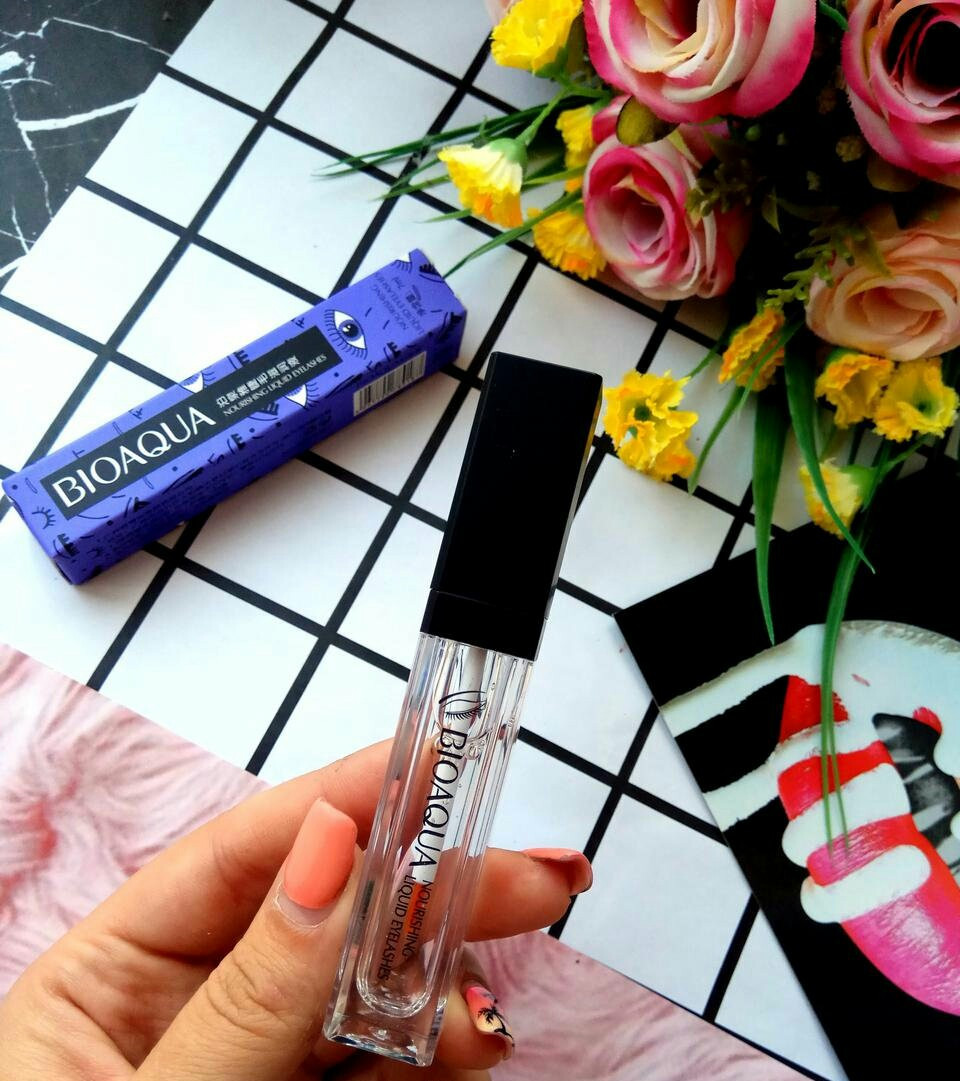 Стимулятор росту вій і брів «BIOAQUA»  Nourishing Liquid Eyelashes