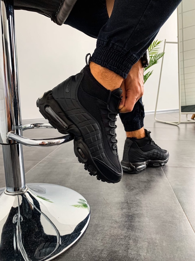 Чоловічі зимові кросівки Nike Air Max Sneakerboot 95 Black взуття термо Найк Снікербут чорні високі теплі