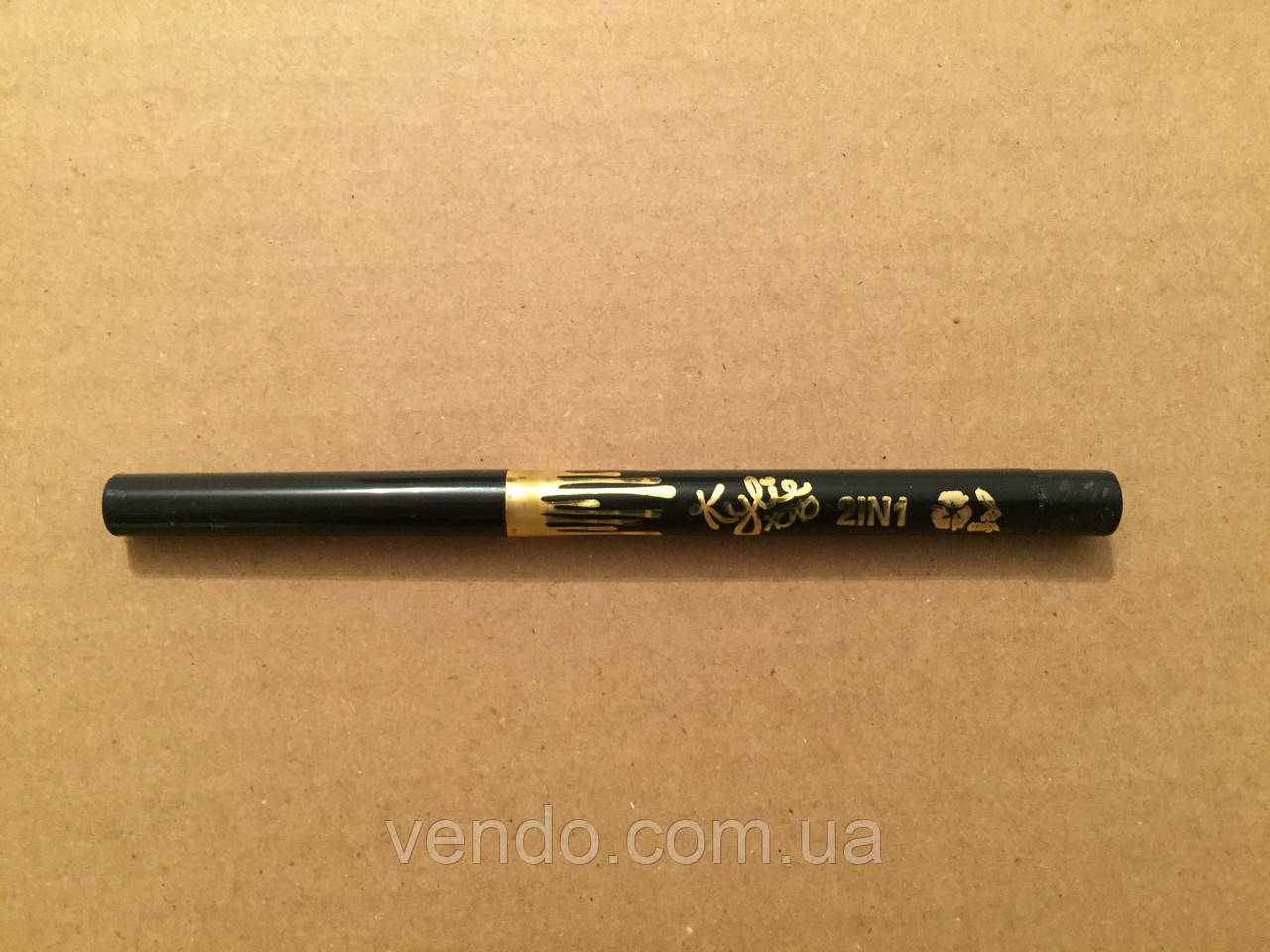 Черный механический карандаш для глаз и бровей Kylie - фото 2 - id-p1005752982